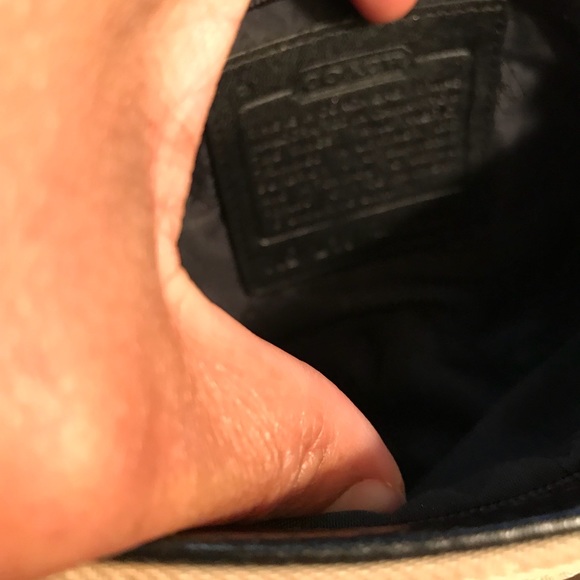 Authentic Coach Clutch/ Wristlet - Picture 5 of 6